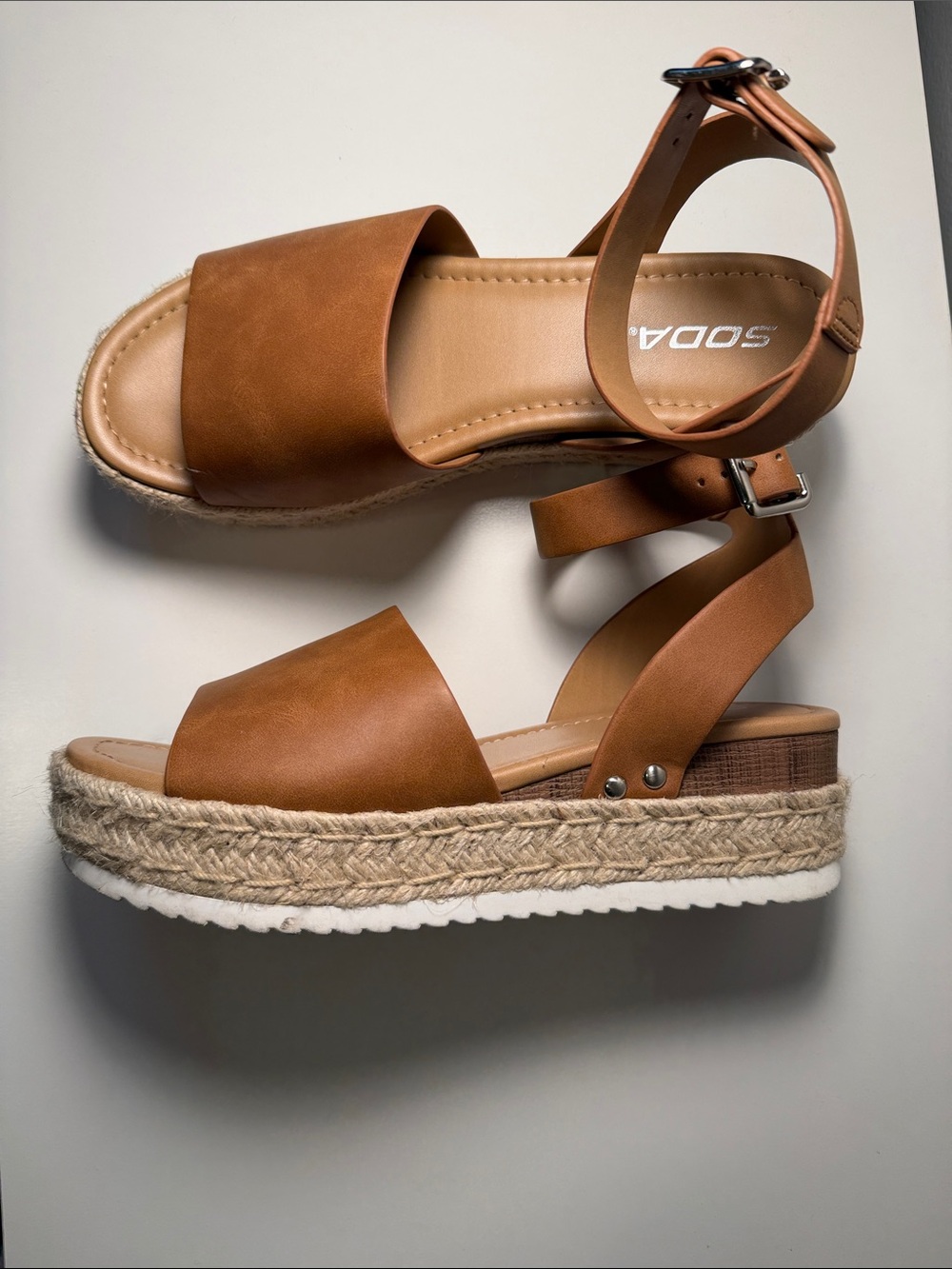 Soda Cognac Wide-Band Ankle Strap Platform Sandals - Picture 2 of 2